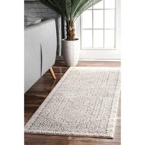 Mozaik Tribal Light Gray 3 ft. x 8 ft. Runner